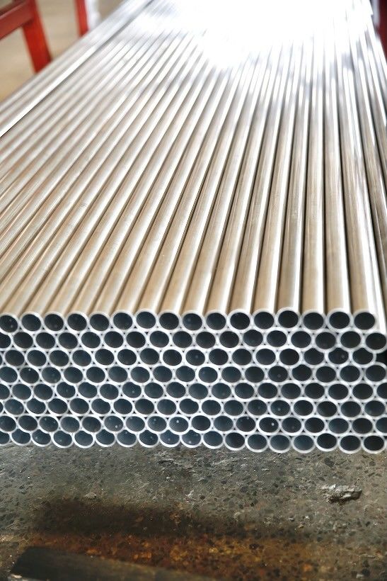 3103 H12 6.5mm Extruded Cold Drawn Aluminium Tube For Radiator Anti Corrosion 0